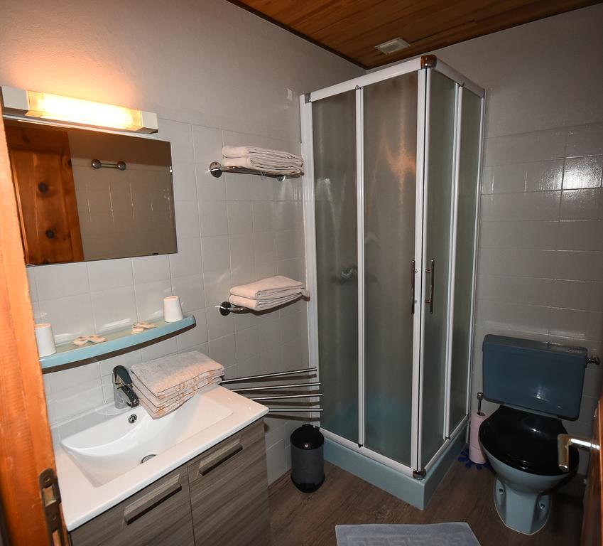 La Vieille Auberge Vars  Extérieur photo